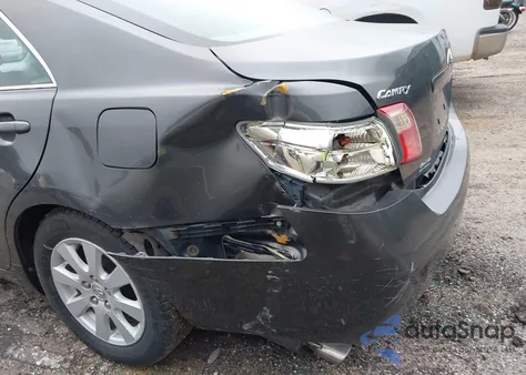 2007 Toyota Camry Xle V6 z USA, uszkodzony, nr VIN 4T1BK46K27U039772